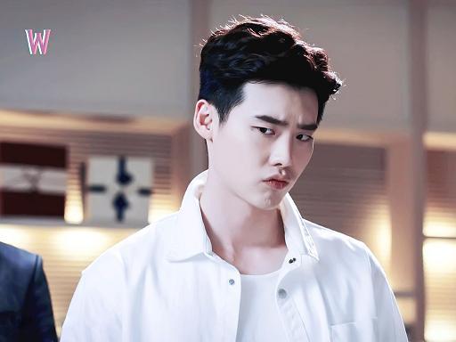 W兩個世界之陪伴